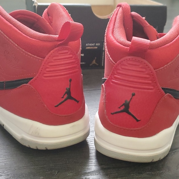 Jordan legacy 312 sneakers - Picture 4 of 7